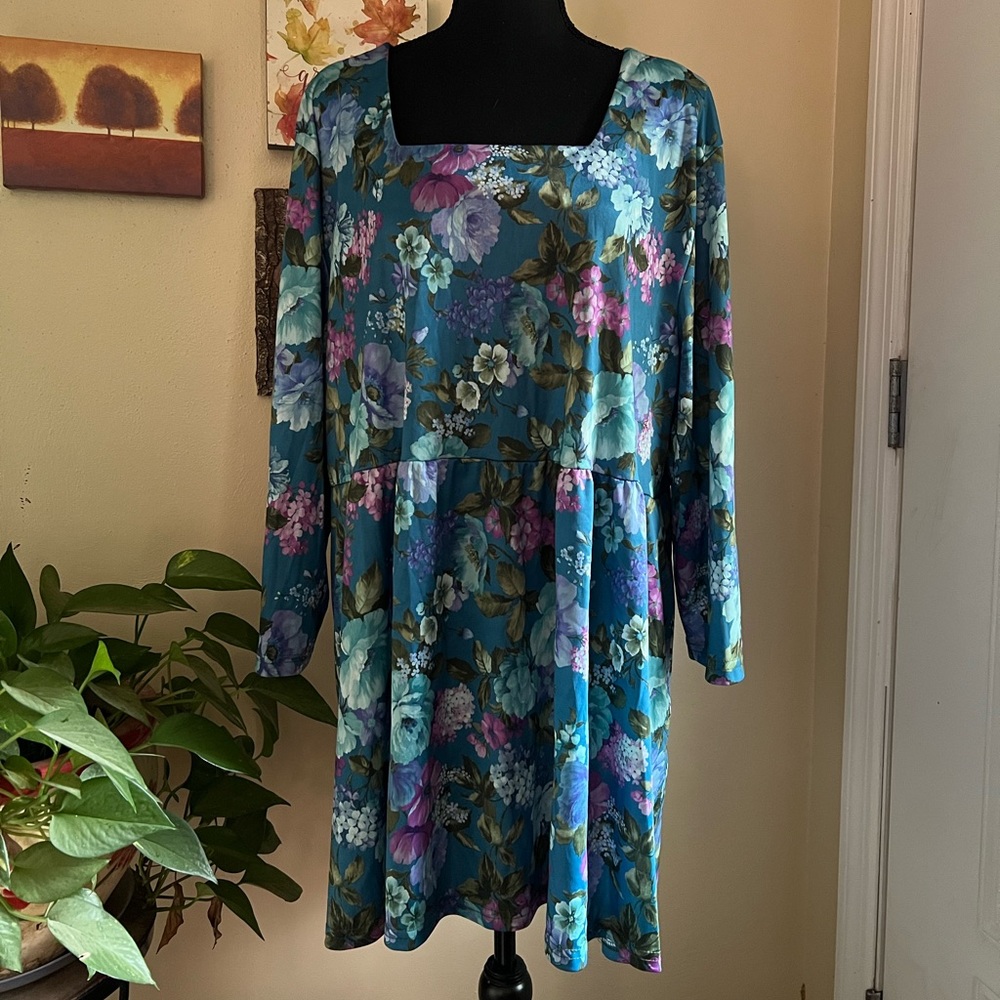 CW Classics Women’s Plus Size Top